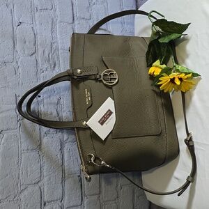 Henri Bendel New York olive green W57th Pocket Satchel w/ original tags